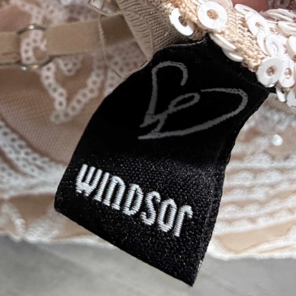 Windsor Nude White Sequin Bodycon Mini Dress Small - Picture 6 of 11